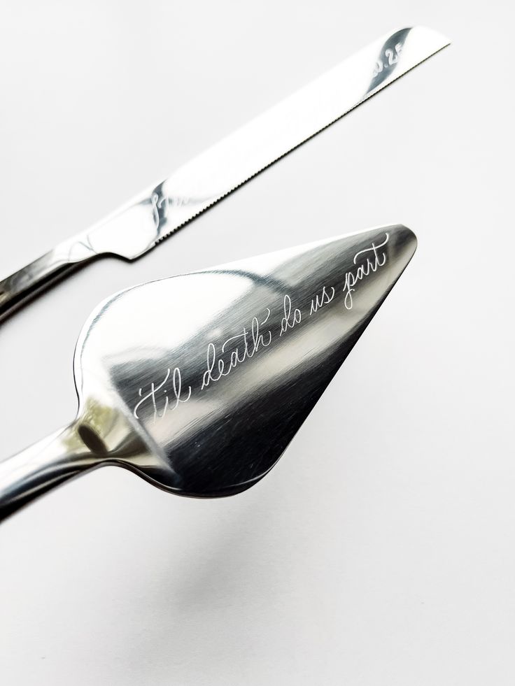 Engraved Cake Knives for Weddings